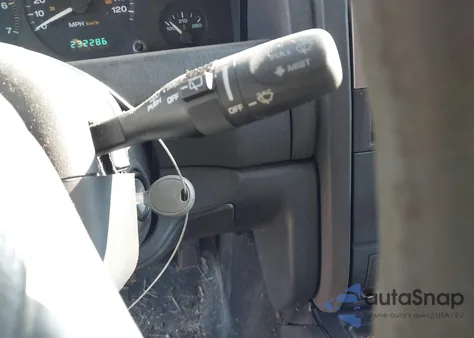 2003 Jeep Grand Cherokee Laredo из США, поврежденный, VIN 1J4GW48SX3C605442